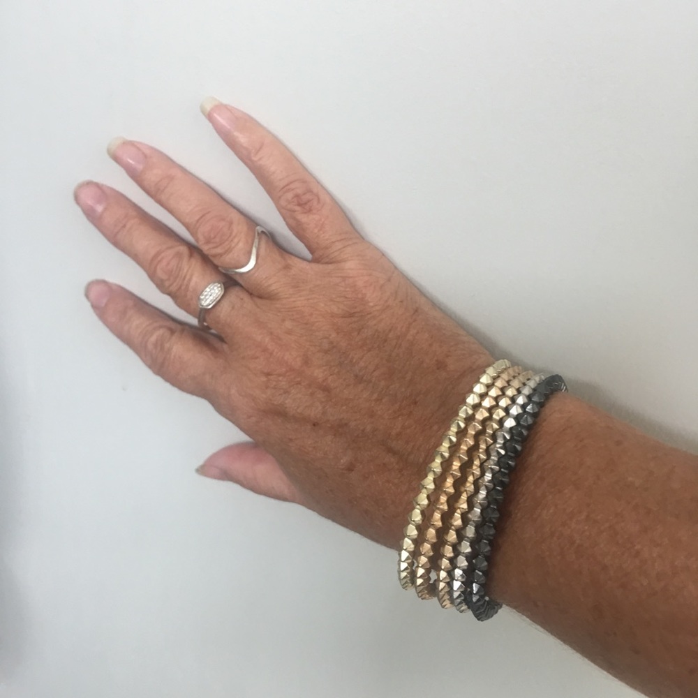 Kendra Scott Bracelet - Picture 2 of 2